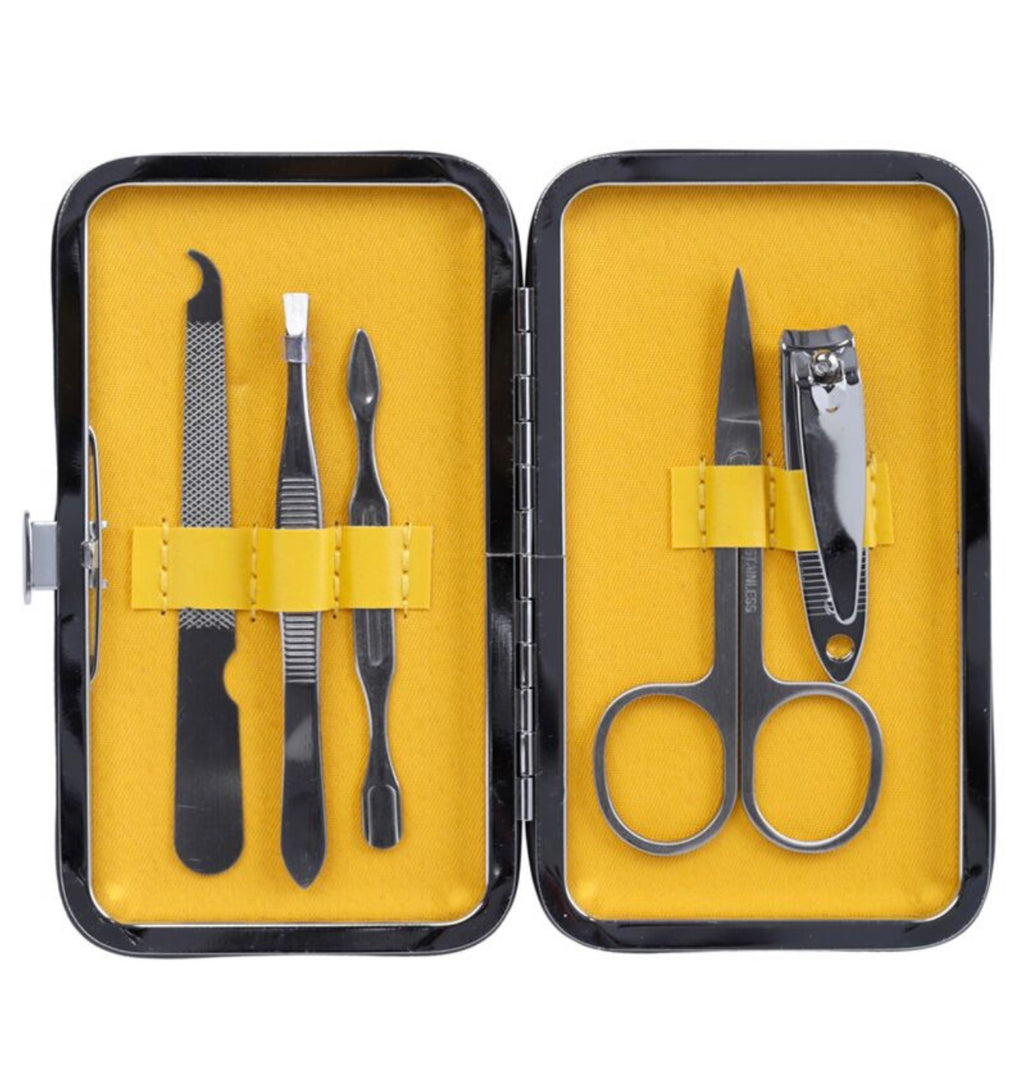 5 Piece Zip Up Shaped Manicure Set - Nectar Meadows