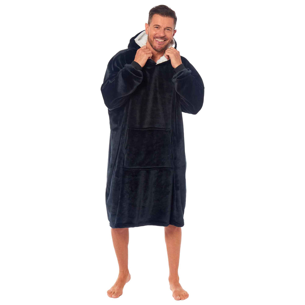 Oversized Men's Hooded Blanket with Sherpa Lining