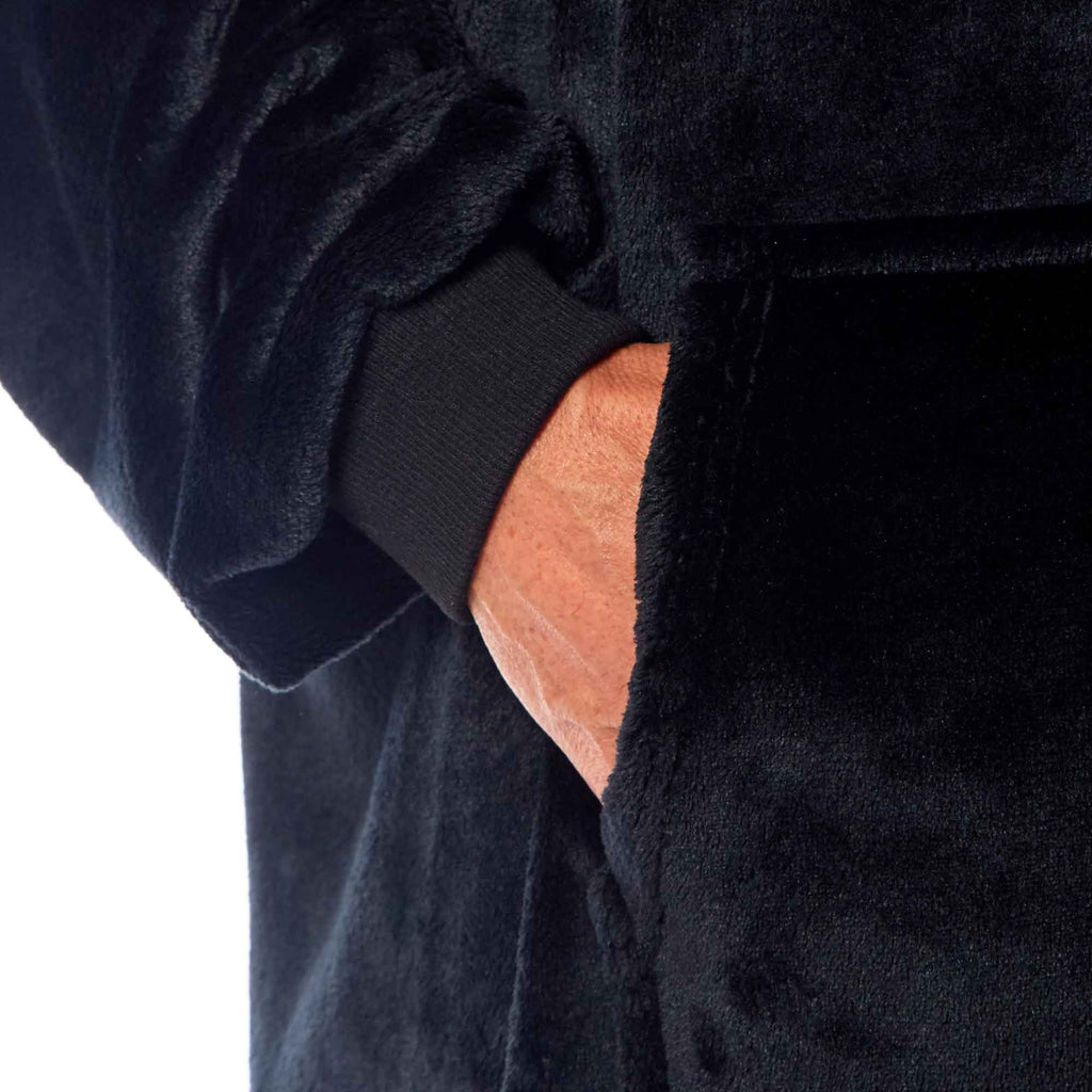 Oversized Men's Hooded Blanket with Sherpa Lining