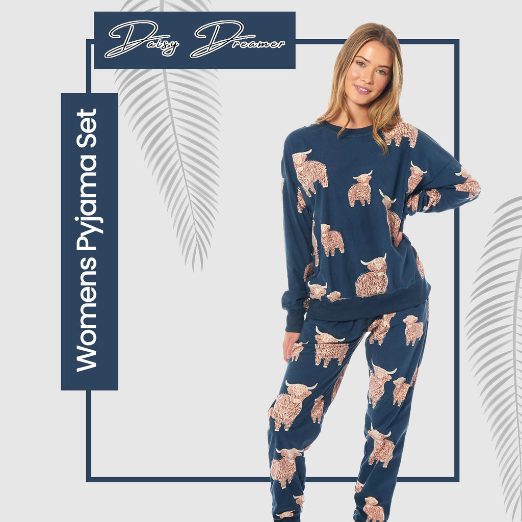 Women's Highland Cow Printed Soft Fleece Pyjama Set