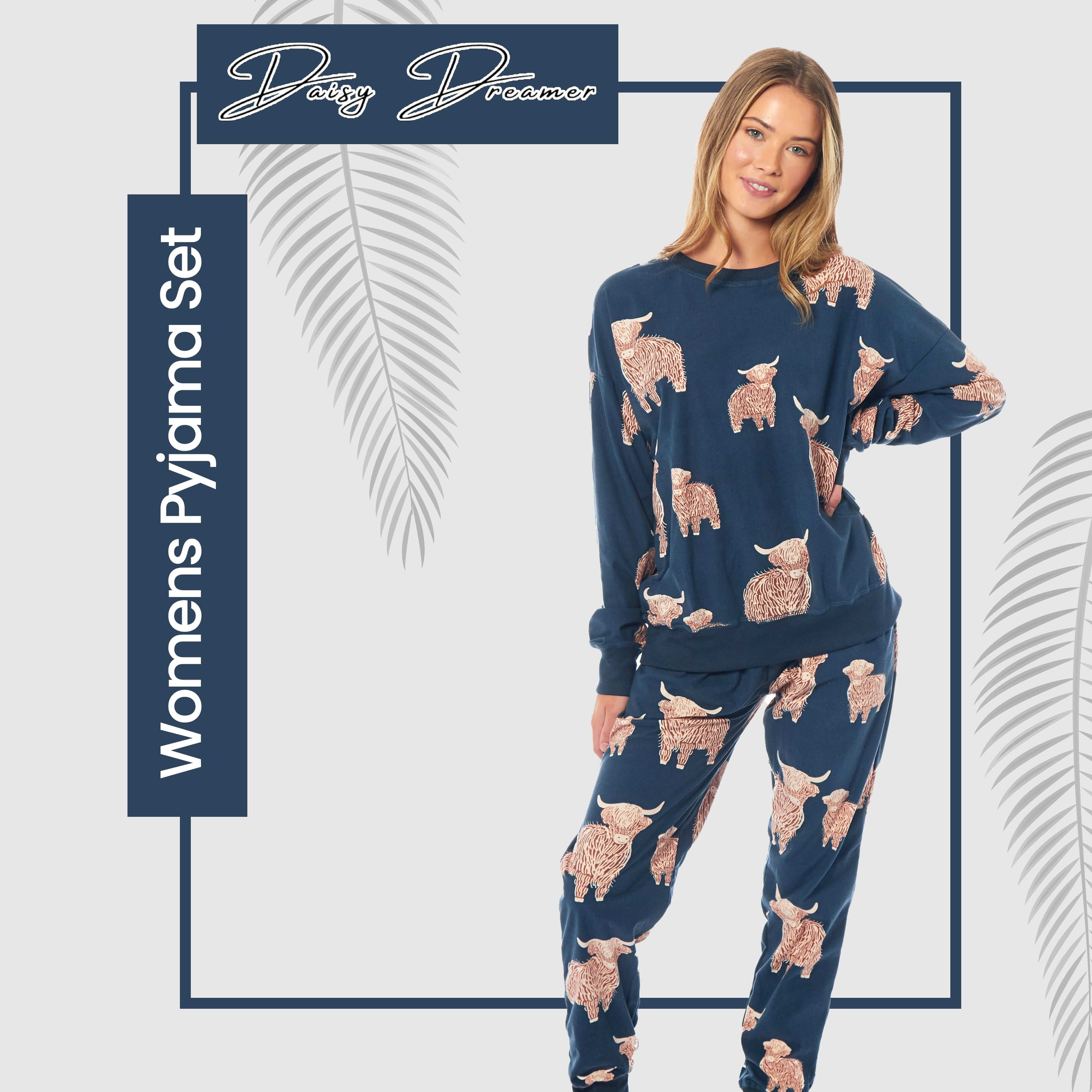 Women's Highland Cow Printed Soft Fleece Pyjama Set