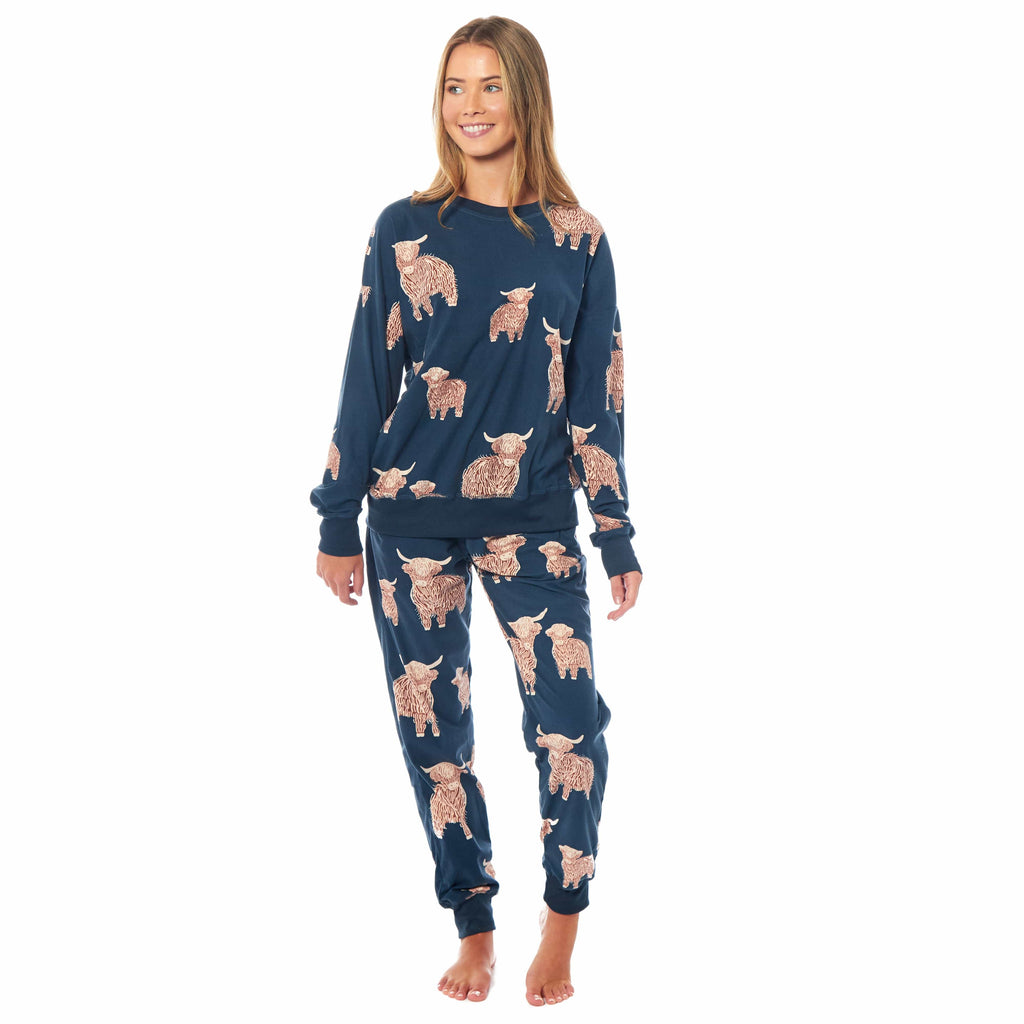 Women's Highland Cow Printed Soft Fleece Pyjama Set